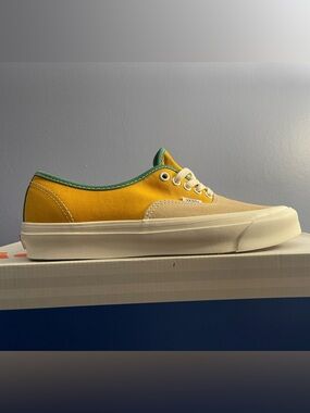 NEW Vans OG Authentic Lx SuedeCanvas MariGold Marshmallow YellowGreen Sz 9.5